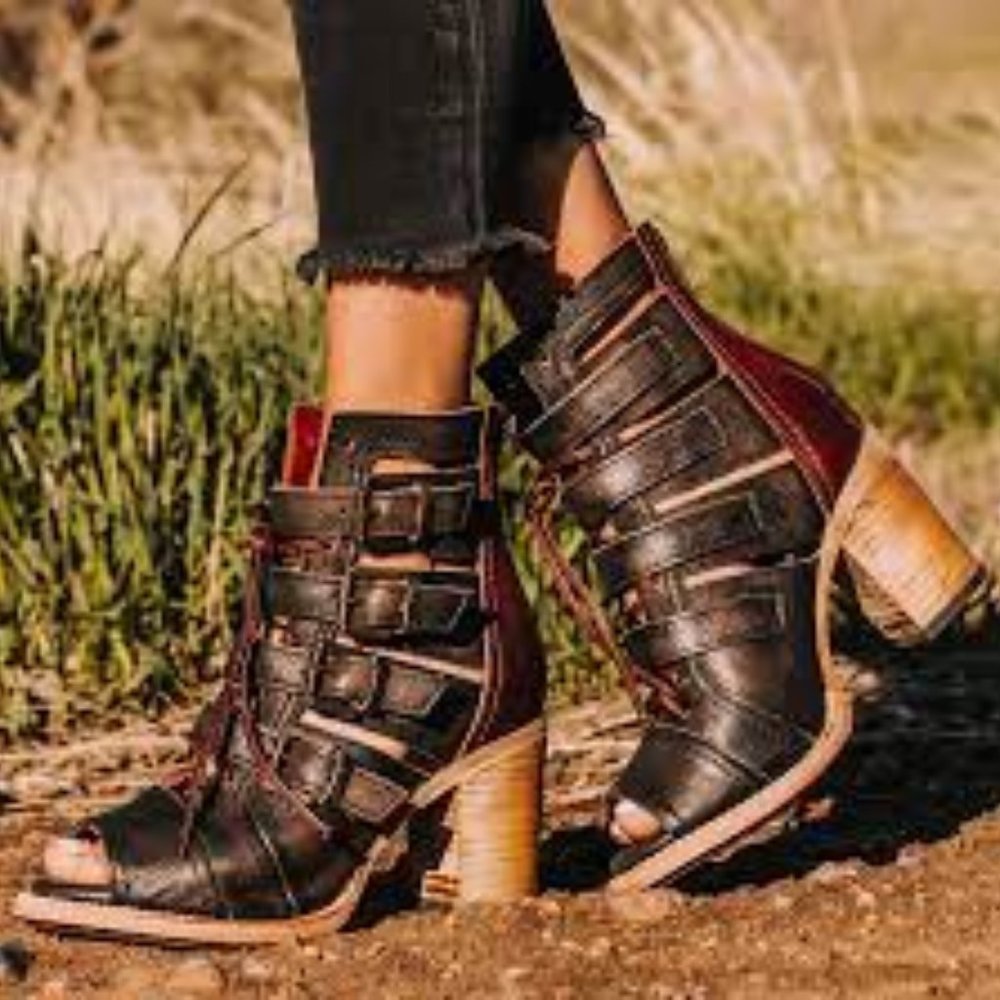 BNIB Freebird Black Braeden Size 9